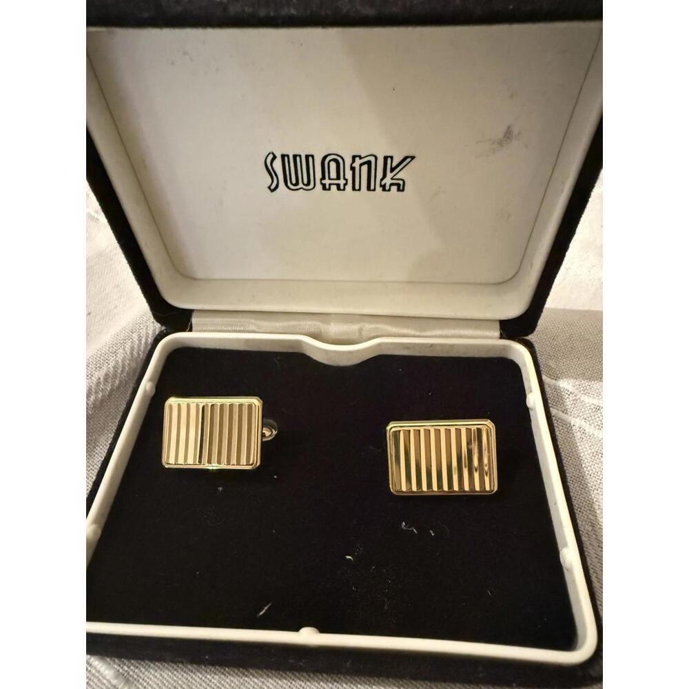 Vintage Swank Gold Tone Cuff Links Ribbed